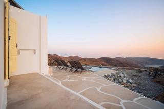 Livas Residence - 9