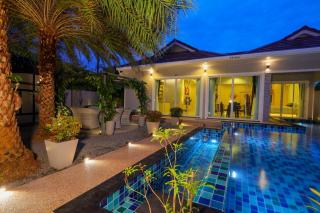 3 Bedroom Platinum Pool Villa Smooth as Silk - Ban Khlong Haeng - 1