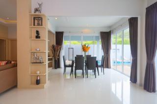 3 Bedroom Platinum Pool Villa Smooth as Silk - 7