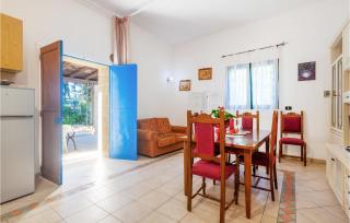 2 Bedroom Nice Home In Contrada Spina - Gentiluomo - 8