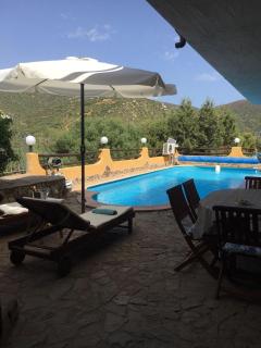 VILLA VITTORIA with PRIVATE HEATED SWIMMING POOL COMPLETE WITH HIDROMASSAGE FOR EXCLUSIVE USE , SEA VIEW, 150 METERS FROM THE BEACH - Torre delle Stelle - 1