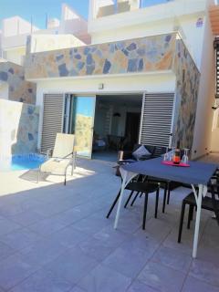 LUXURY 3 BED, 2 BATH DETACHED VILLA, PRIME LOCATION, ONLY 400 MTRS TO THE BEACH - Los Alcázares - 9
