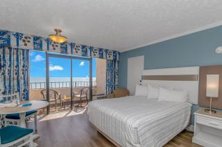 Ocean Reef Resort - Direct Oceanfront Studio - Nicely Updated! Perfect for 2-4 guests! Unit 401 - Myrtle Beach - 6