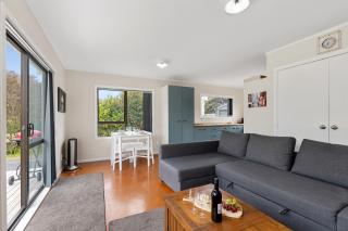 Pipi Cabin - Mangawhai Village Bach - 7