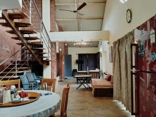 Aashraay Bungalow - Kārle - 4