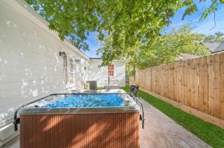 Getaway Nr Tsu, Midtown, Dt Hot Tub Game Room - 0