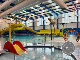 Palm Grove 1 - Golden Palm Resort - Pet friendly, WiFi and Bed linen - Meadow Lakes Caravan & Lodge Hire - Chapel Saint Leonards - 1