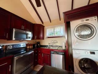 CentralCity “Paradise” Private Mini Resort & Pool - Belize City - 1