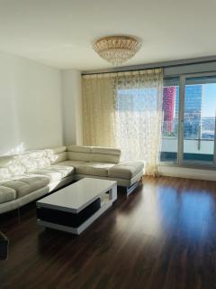 Fira de Barcelona City View Apartment with Garage Parking - Hospitalet de Llobregat - 8