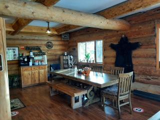 Arctic Divide Lodge - 6
