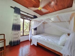 Aurelia Apartment - Upstairs - 6