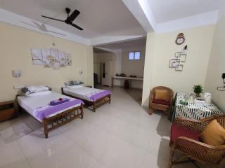 Sandy beach hotel - Trivandrum - 4