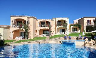 Residence con piscina a Badesi, appartamenti con WIFI e A.C - Badesi - 9