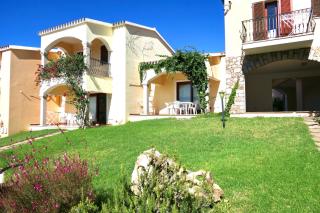 Residence con piscina a Badesi, appartamenti con WIFI e A.C - Badesi - 1