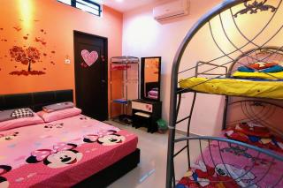 46 Jb Tmn Century 5Room 18pax near CIQ KSL Mall - 2