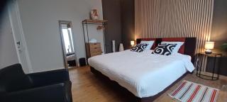 De galerie - dessert coulors - Ypres - 9