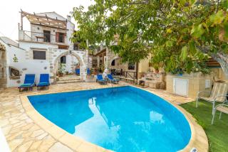 GrapeVine Villa - Gavalochori - 0