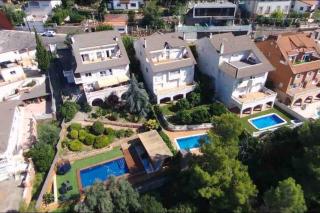 Sunny forest Villa near Barcelona - Vallirana - 8