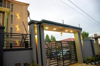 Secure cozy getaway near Kampala business district - Kampala - 8