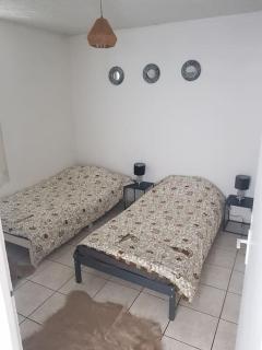 superbe appartement en résidence prive avec un parking prive - 4