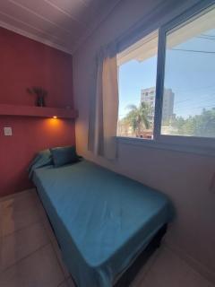 Departamento practico, con buena iluminación y ubicación. - 4