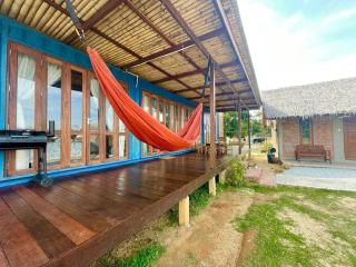 Rembulan Escape - The Container House - Kampung Penarik - 0
