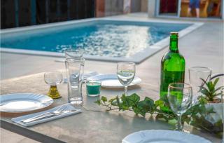 1 Bedroom Amazing Apartment In Pula - Pula - 2
