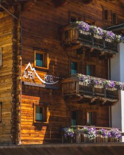 Alpen Hotel Chalet - Valdidentro - 7