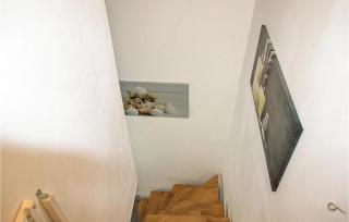 Lovely Home In Saint-Sauveur-Lalande - 5