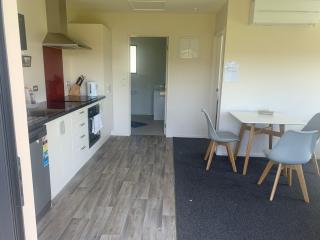 Guest Suite in Peaceful Location Roxburgh - - 2