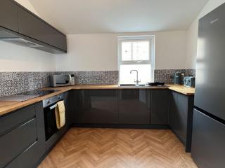No.10 Seaside Apartment - 1st & 2nd Floor - Scarborough - 1