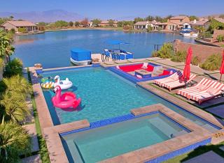 LAKEFRONT OASIS NEW SALTED POOL & JETTED SPA, By GOLF COURSE - Indio - 0