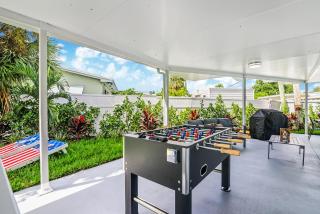 Family 5BR Miami Resort Pool, Sports & BBQ Oasis L04 - Miami - 3
