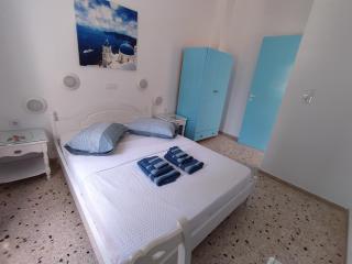 Chariot Apartments Santorini - Kamari - 9