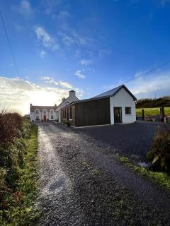 Wild Wild West Holiday Cottages - Castletownbere - 4