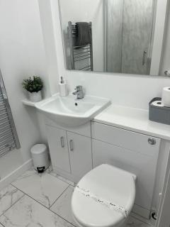Glenbervie - Beautifully refurbished, self-contained apartment - 3