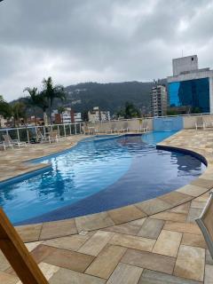 Apartamento encantador com piscina - 0