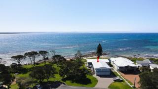 Ocean Blue Apartment Four - 5