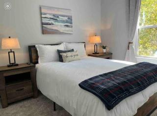 Brand New Luxury home 2022-Hot Tub-Pet Friendly - 5