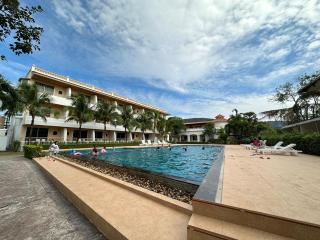 Villa Blanca Hotel & Restaurant - Chao Lao Beach - 1