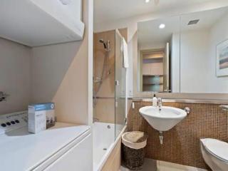 Viaduct Duplex - free parking best location - Auckland - 2