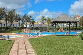 2 bedrooms sea and pool view apt in Duquesa Golf & Gardens Manilva - Castillo de Sabinillas - 7