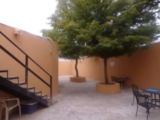 Habitacion 11 independiente con mucha privacidad ,cerca del consulado , CAS , a 200 mts del vado del rio - Hermosillo - 7