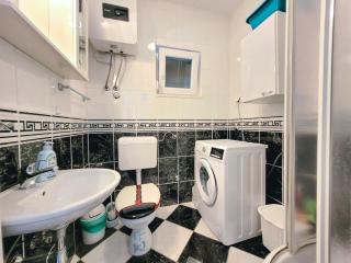 Apartment Nina by Interhome - Mimice - 2