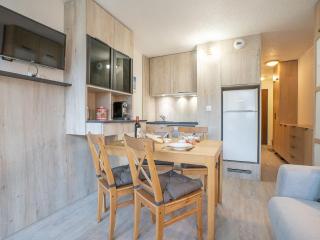 Studio Asters 314 Bâtiment A1 by Interhome - Les Menuires - 4