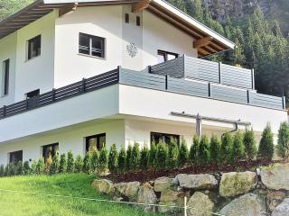 Apartment Haus Sonja by Interhome - Ginzling - 0