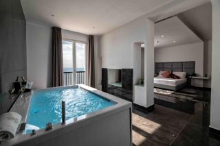 GRAND HOTEL SERAPIDE - Pozzuoli - 0