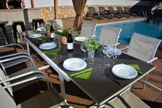 Villa Lluna Sitges 15 minutes drive from Sitges Swimming pool XXL 16 people - Olivella - 7