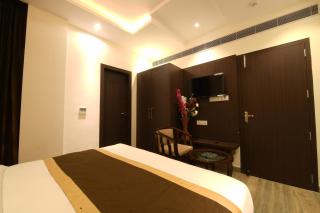 Hotel V Grand - 2