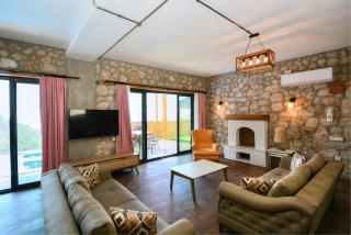 2 Bedroom Private Villa with Infinity Pool and Sea View - Faralya - 1